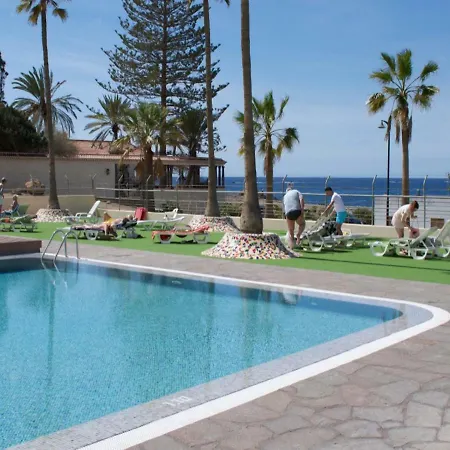 شقة New Refurbished Seafront Los Cristianos Disabled Friendly Apt أرونا